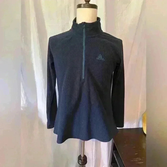 Ascend 1/4 Zip Henley Type Pullover. Womens Sz Medium. Small Pocket On Side. - Picture 1 of 6